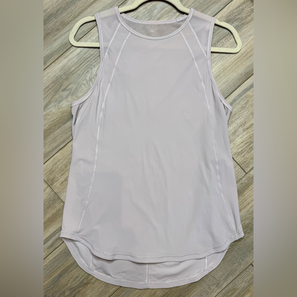 Women's Lululemon Sleeveless Top - Light Lavender